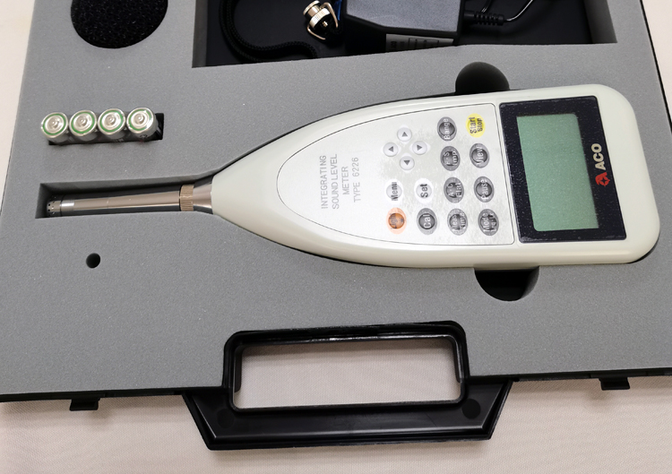 日本ACO6226噪音計